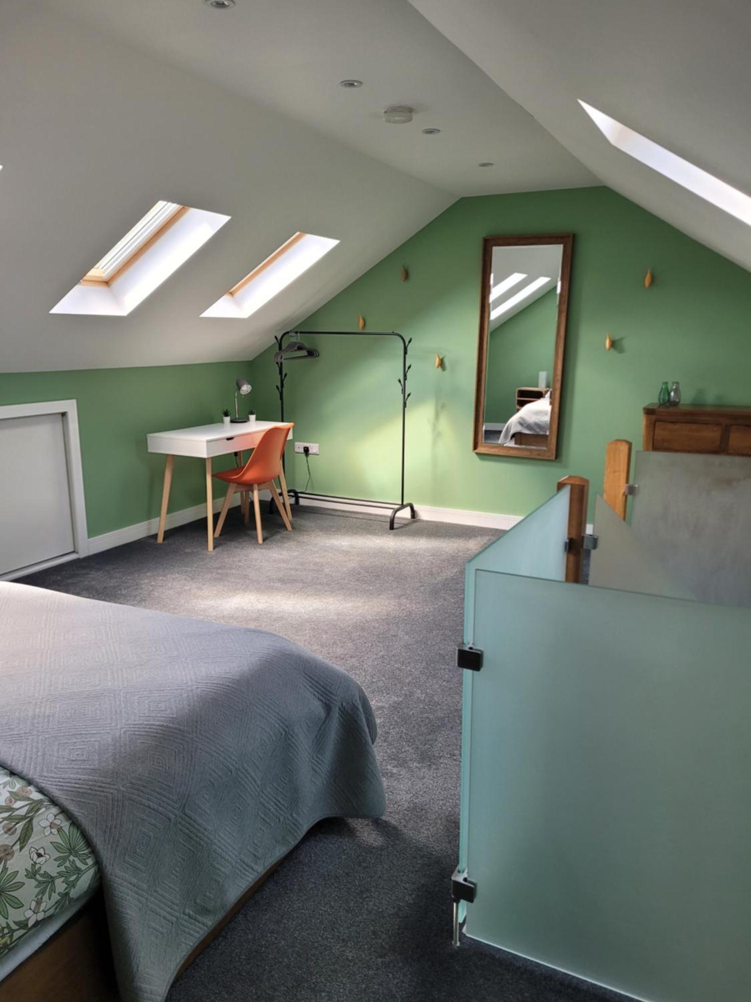 Forest Cedar Lodge, Forest Of Dean *