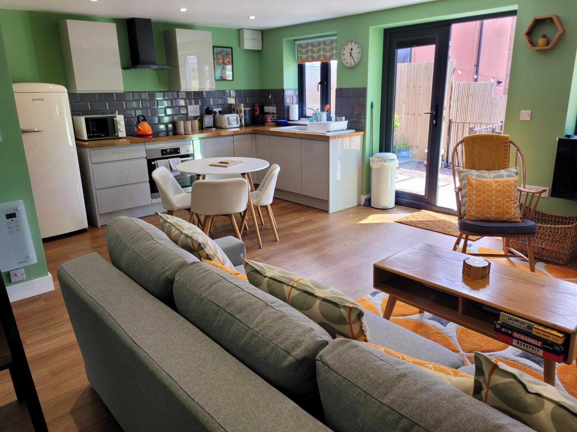 Forest Cedar Lodge, Forest Of Dean Apartment *